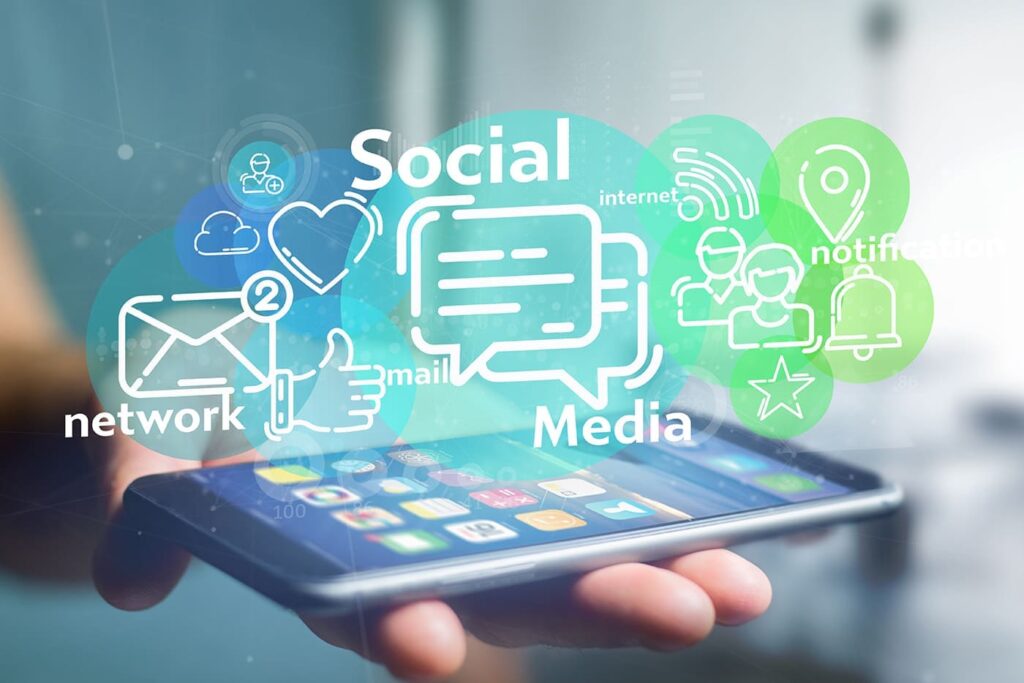 ما هو تصميم السوشيال ميديا؟ (Social Media Design): فن صناعة التأثير البصري في العصر الرقمي