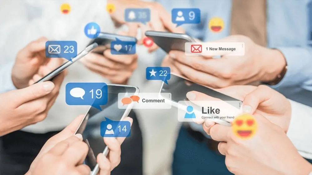 تصميم السوشيال ميديا (Social Media Design): فن صناعة التأثير البصري 